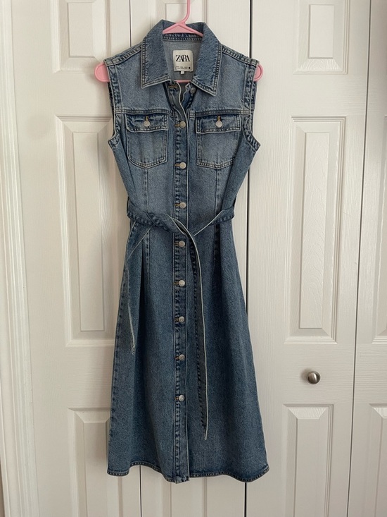 Zara Dresses & Skirts - Zara Light Blue Denim Button-Front Midi Dress